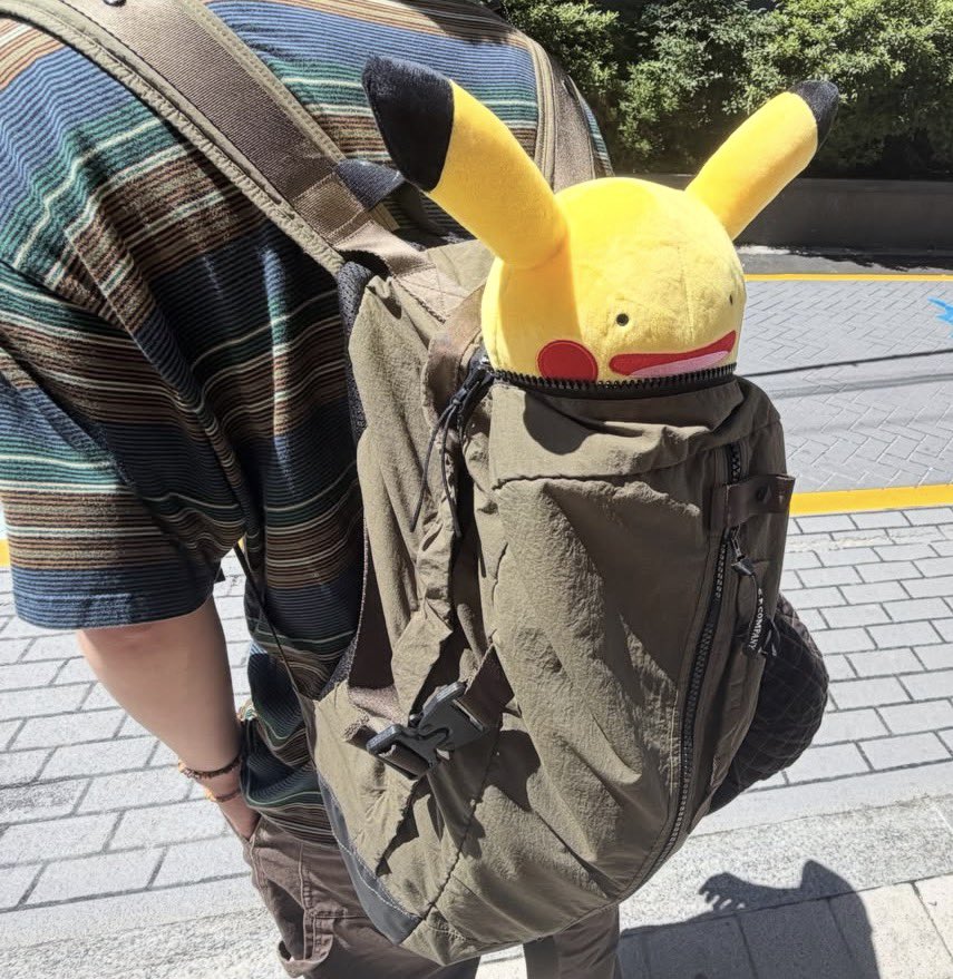 euzznos's tweet photo. 97년생 남자 졸귀 수준 ㅜㅜ 너무 커여워 .. https://t.co/qYq3K8aJK0