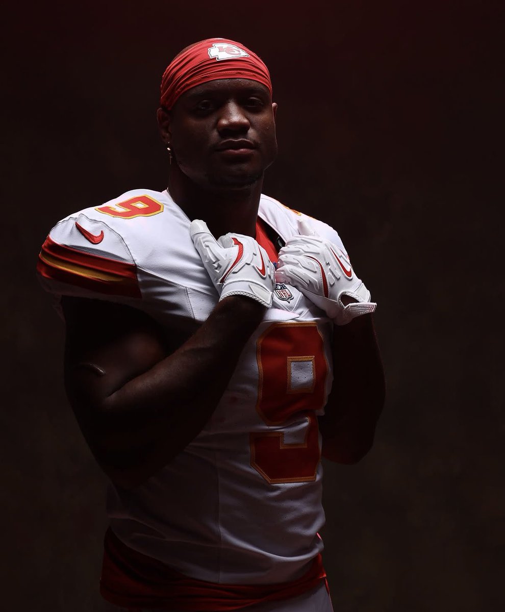 SleeperChiefsKC's tweet photo. 9 Sundays ⏳ https://t.co/wgdje0rJvv