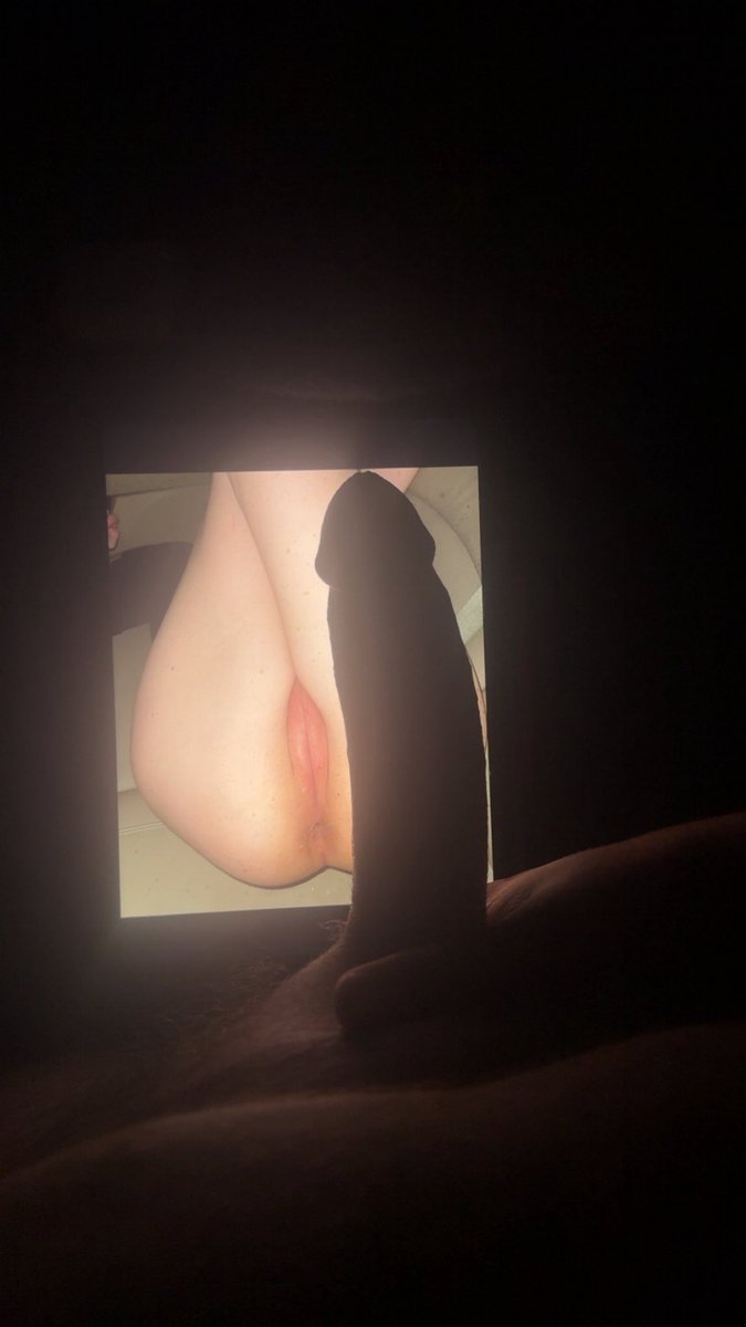 Freddyce3f's tweet photo. Tribbing rn https://t.co/VBM0AUMiUP