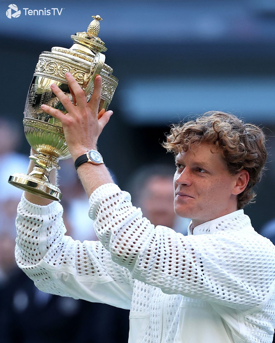 TennisTV's tweet photo. Back-to-back. 🏆🏆

@janniksin #Wimbledon https://t.co/aXZWHj2our