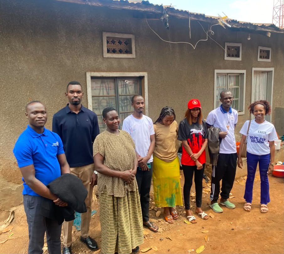 rct_kabalagala's tweet photo. Putting a smile on Jemimah's face.
Thank you
@Rackinawataka
@RacNsambyaHoapital
@Everyone
#SuccessfulProject
#EngageForImpact https://t.co/KZX5ulaGFs