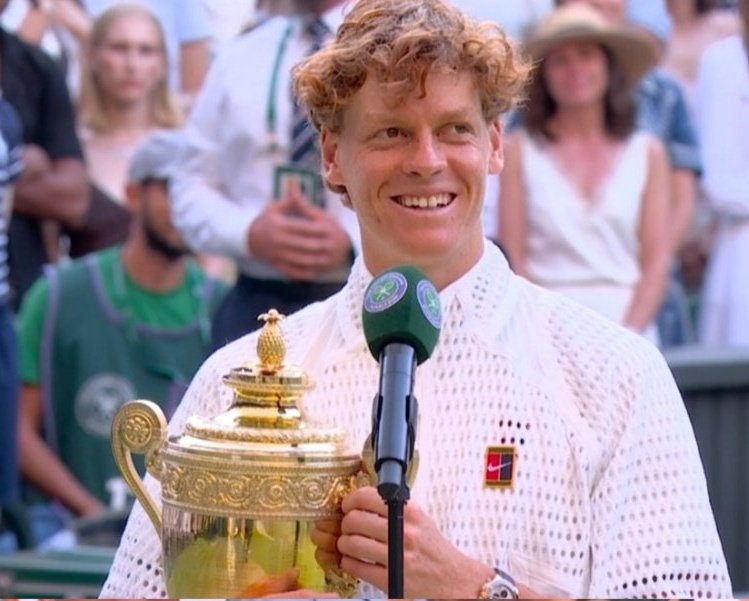 SinnerTennis's tweet photo. 🏆🏆 WIMBLEDON 💚 https://t.co/PhWjVWiGw2