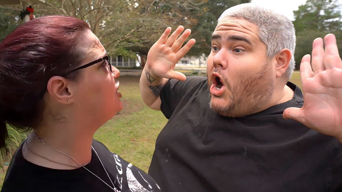 Lyricoldrap's tweet photo. MICHAEL VS KIM https://t.co/mzTOaNfF2r https://t.co/9BJEa1mKKC