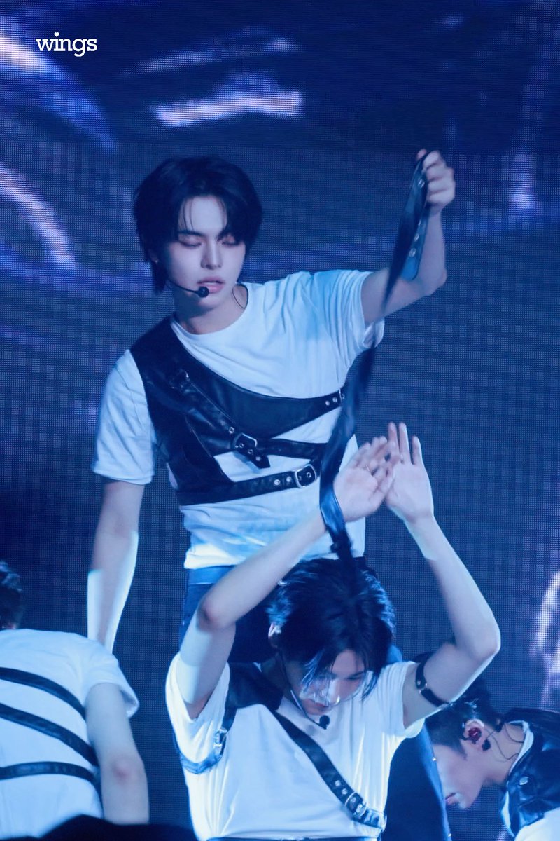yourWings_1's tweet photo. 260711
#이리오 #이상원 #LEO #SANGWON
#리오 #상원
#ALD1 #ALPHADRIVEONE
#알파드라이브원 https://t.co/9jYfoS6oEC