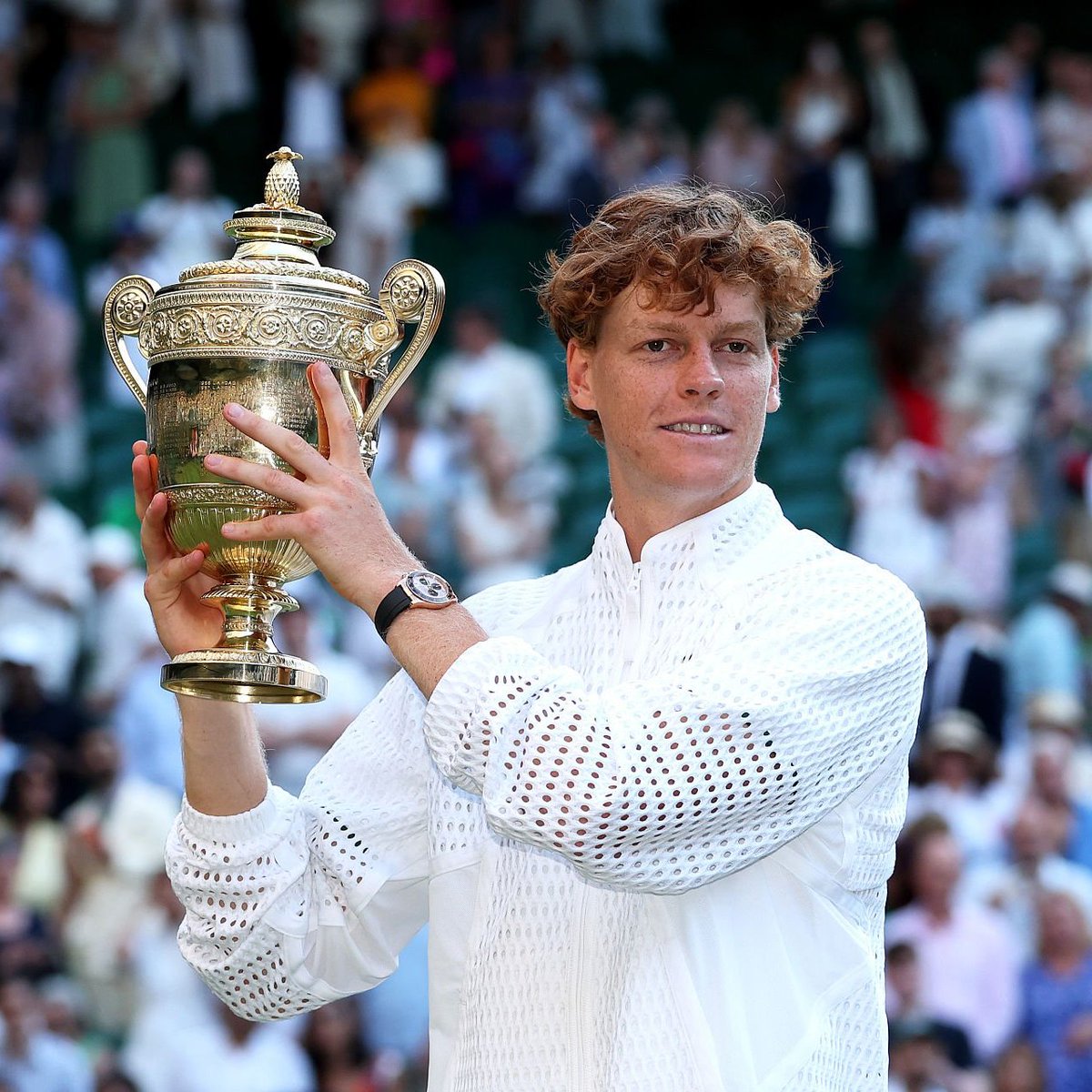 UniversTennis's tweet photo. LE PALMARÈS ACTUALISÉ DE JANNIK SINNER À 24 ANS. 🤯🇮🇹

🇬🇧 Wimbledon x2 🆕
🇦🇺 Open d’Australie x2
🇺🇸 US Open

🇮🇹 ATP Finals x2

🇫🇷 Masters 1000 Paris
🇨🇳 Masters 1000 Shanghai
🇺🇸 Masters 1000 Cincinnati
🇨🇦 Masters 1000 Toronto
🇺🇸 Masters 1000 Indian Wells
🇺🇸 Masters 1000 Miami x2
🇲🇨 Masters 1000 Monte-Carlo
🇪🇸 Masters 1000 Madrid
🇮🇹 Masters 1000 Rome

🇩🇪 ATP 500 Halle
🇳🇱 ATP 500 Rotterdam
🇨🇳 ATP 500 Pékin x2
🇦🇹 ATP 500 Vienne x2
🇺🇲 ATP 500 Washington

🇧🇬 ATP 250 Sofia x2
🇦🇺 ATP 250 Melbourne
🇧🇪 ATP 250 Anvers
🇭🇷 ATP 250 Umag
🇨🇵 ATP 250 Montpellier

🌍 Coupe Davis x2