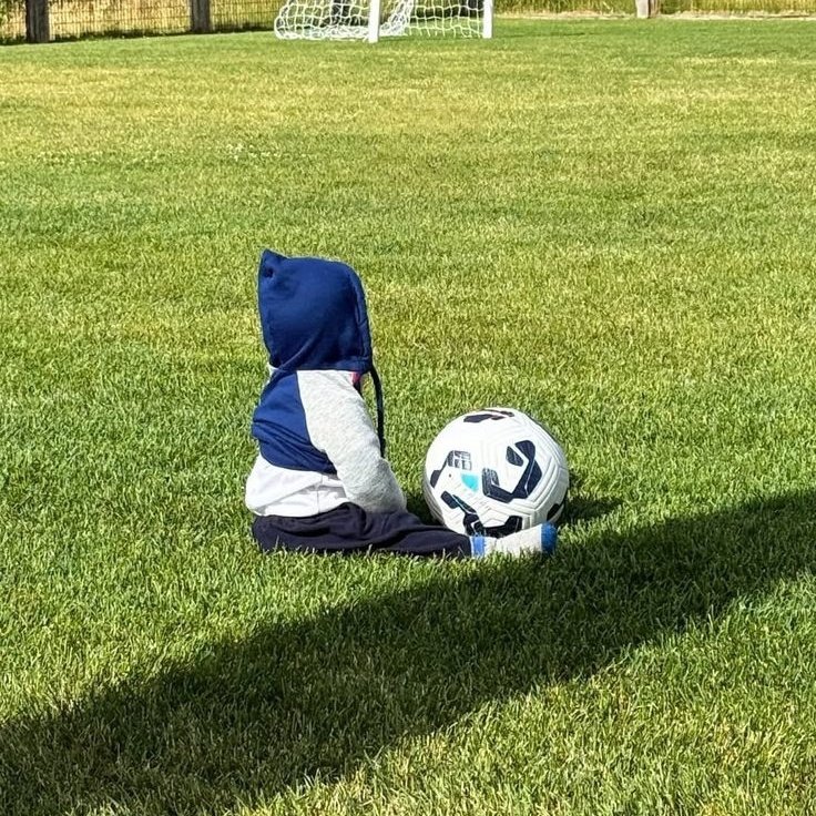 rhodeserveyou's tweet photo. o jack vai ser tipo aquelas crianças extraordinárias que faz de tudo, pesca, joga golf, joga tênis e futebol https://t.co/Ck8xwSWuGV