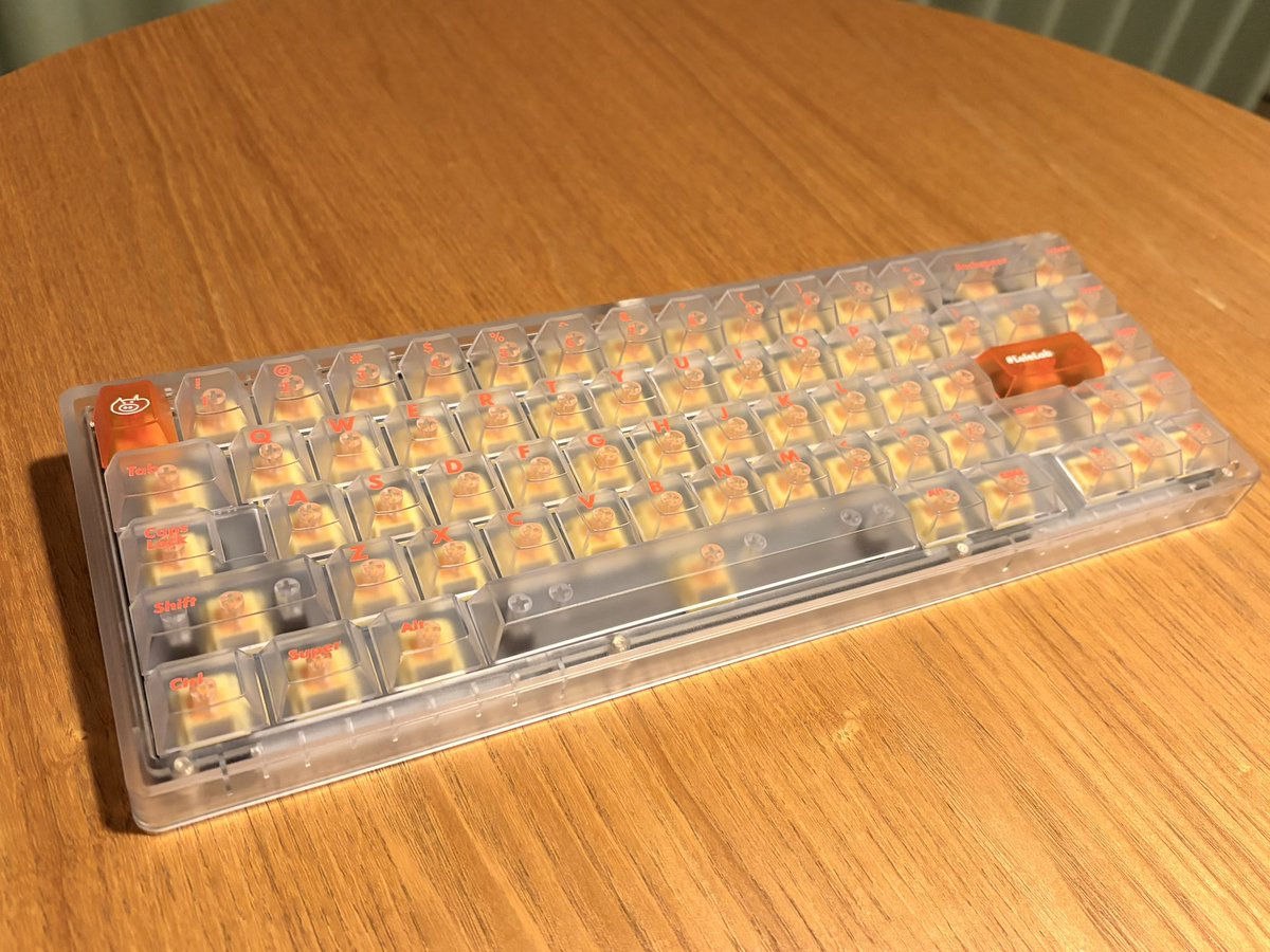 初自作キーボード完成！可愛くできたぜ！ Swagkeys Eave65 plusの