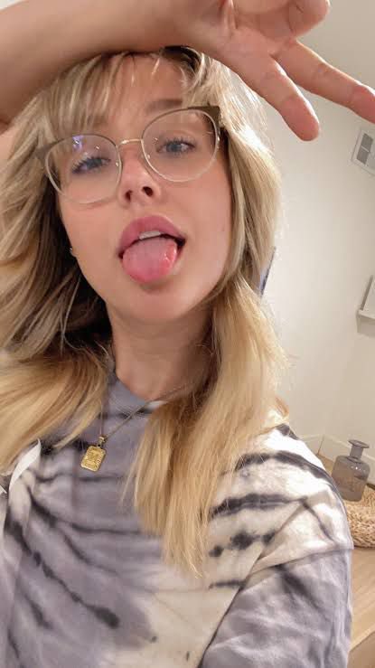 Nicholeau8's tweet photo. Goodmorning meets I wanna get my pussy fucked😩 &amp; drain that 🍆😍

Dm me for menu 👅📲
#dallasmeetup #dallaslink #dallasfreaks 
#dfwmeets #dfwfreaks #SellingContent #teen #latina https://t.co/wtEnUsHxtF