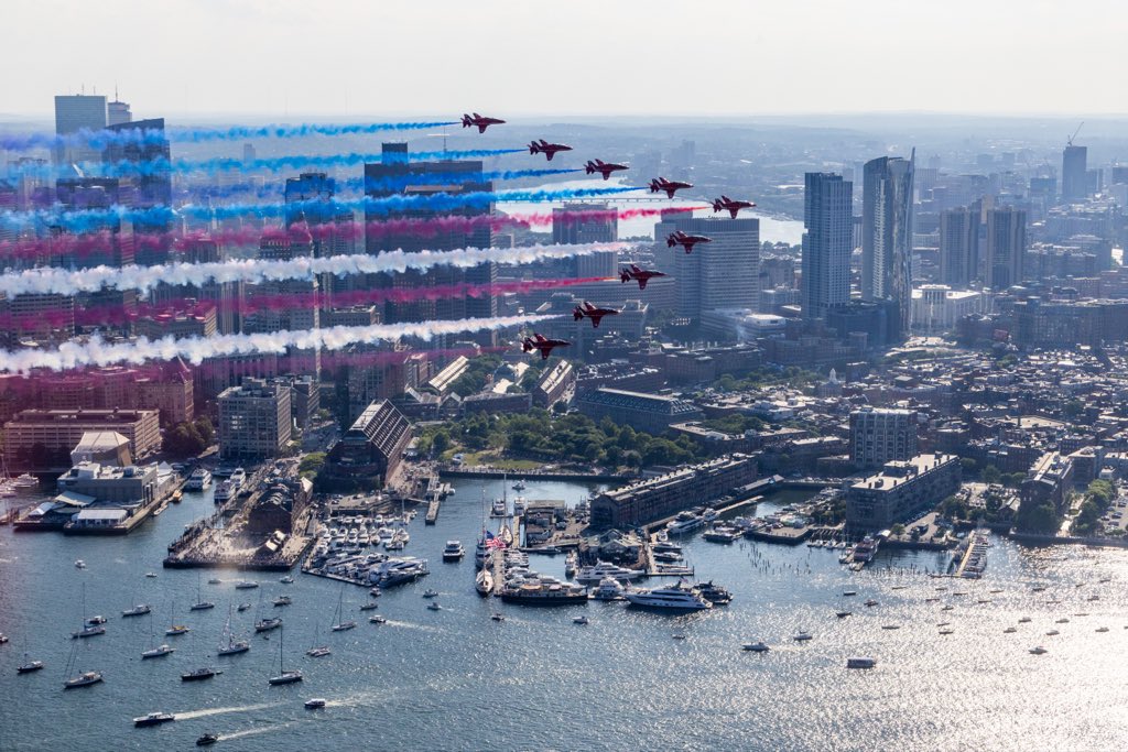 rafredarrows's tweet photo. Did you see the Red Arrows over Boston yesterday evening for Sail 250?

This is what the flyover looked like from the air!

#RedArrows | #RAF | #Boston | #Sail250 https://t.co/MB45567afw