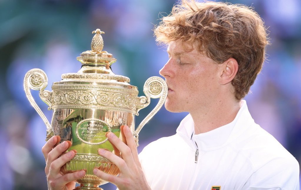 parisianarchive's tweet photo. the glow both years after winning wimbledon is insane https://t.co/rmEQJJnz9f