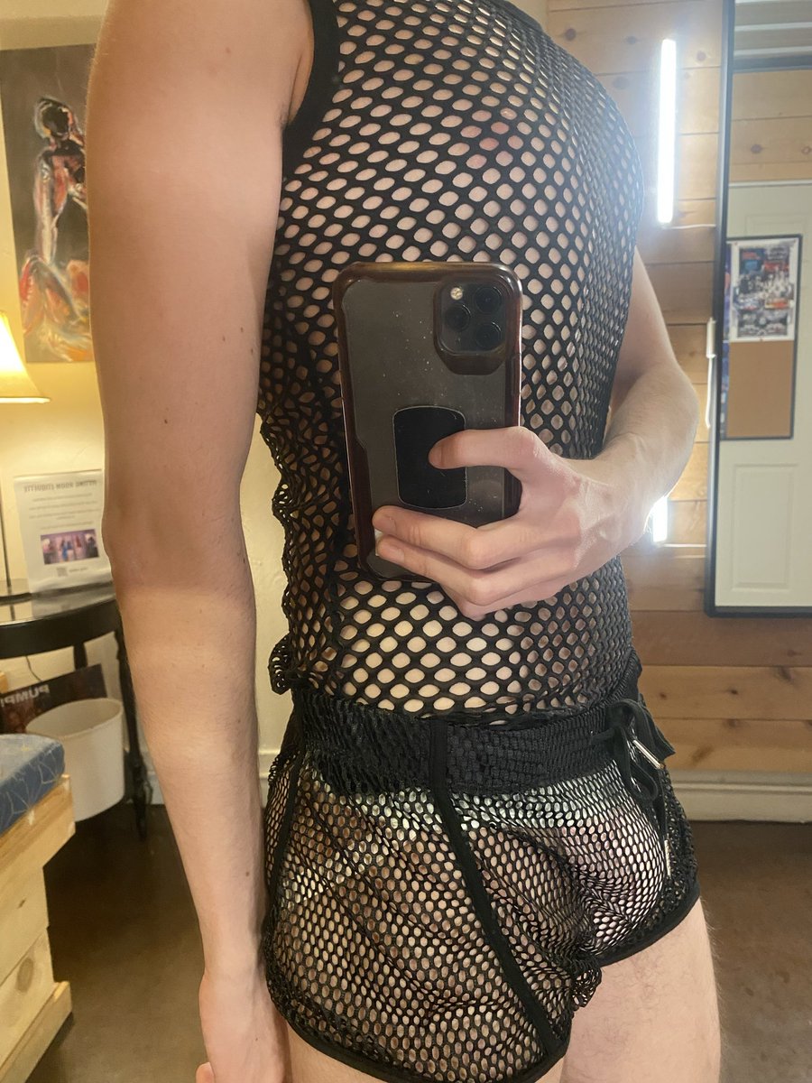 yourfavecole's tweet photo. I love mesh https://t.co/SXlnUdsPSd