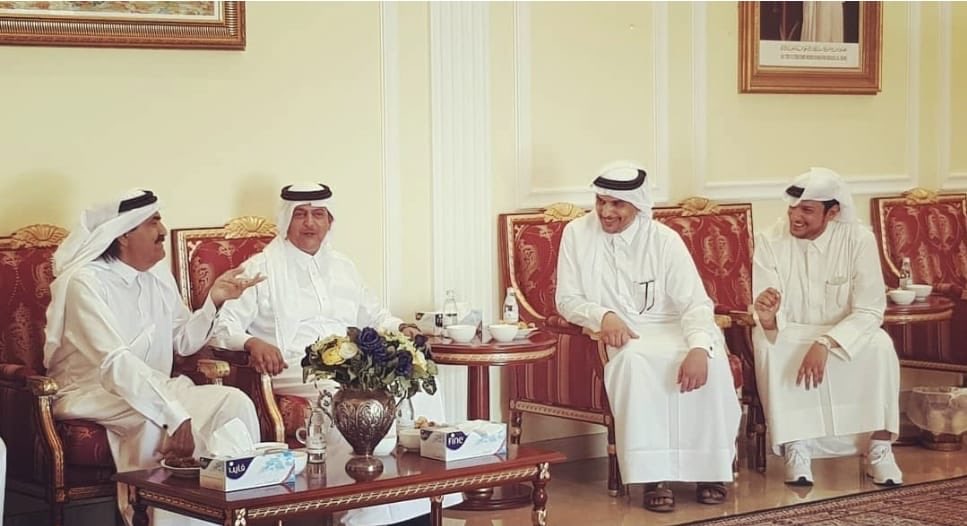Dr_alhenzab's tweet photo. عند كل شخص له لمسه و في كل بيت و عائله له بصمه ، كريم و افد عليك يا اكرم الأكرمين فأكرمه ،فأنا نشهدك بإنه اكرم شعبه و امته و إنه دافع و كابد لقيم يحملها لهم بالرغم من كلفتها ،ربي فاجعل هذه الليله من ابرك الليالي عليه بعد الدنيا و اجعل الفردوس مقامه و داره و بارك في خلفه يا رب 🤲 https://t.co/nqnK4BxfEX