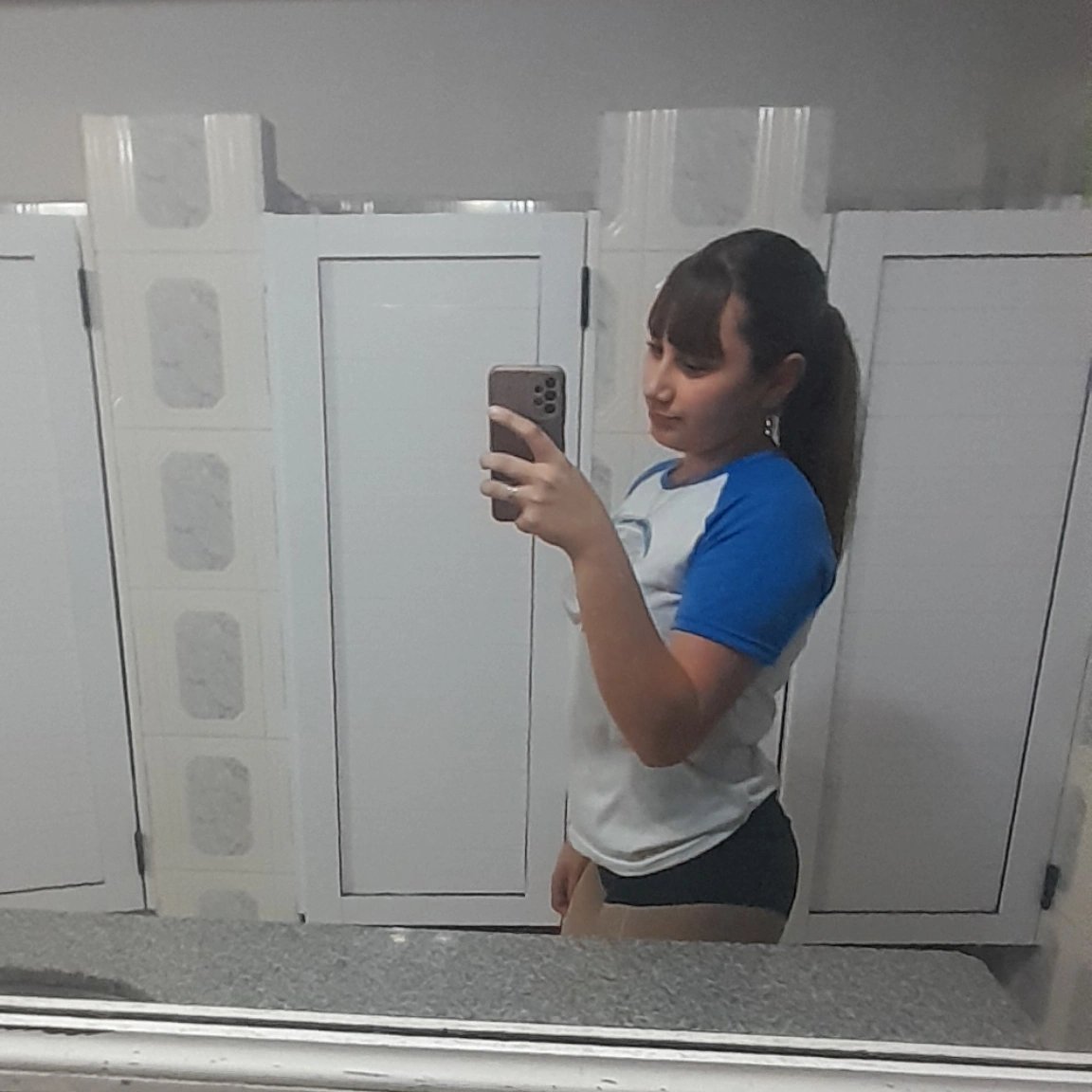 cchinitaaq's tweet photo. holaa, soy alma (16/🇦🇷) soy fan de las chicasas desde el pre-debut, mis canciones favoritas son push4fun, censura y uff baby; siganme, soy copada ;) 

#INTEGRACIONK4OTICA https://t.co/GvTdNZPNkl