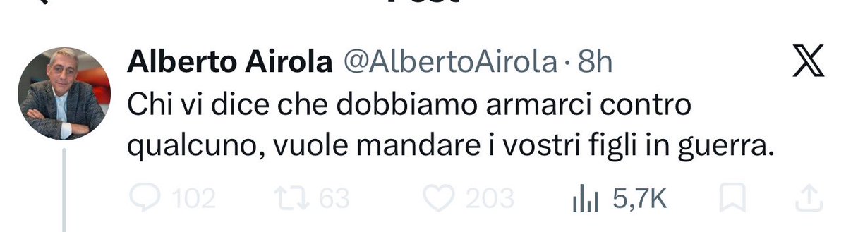 MatteoilBasile's tweet photo. Questo patetico individuo è stato un parlamentare della Repubblica italiana grazie a quei cialtroni del #M5S
La fortuna è che oggi non conta più una fava ma i danni che ha fatto #Grillo nella società rimangono https://t.co/T2UYt1aPJX