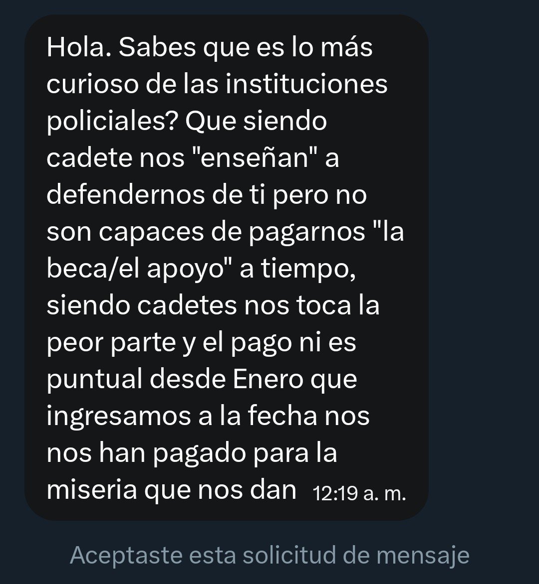 Hechizero_38's tweet photo. Oye, @pepechedrauimx, ¿y si en lugar de capacitar a la policía para mostrarles cómo "defenderse" de mí, los capacitaras para proteger a los ciudadanos y combatir la delincuencia? Estoy seguro de que eso daría muchos mejores resultados...👀 https://t.co/TMshTywkC9