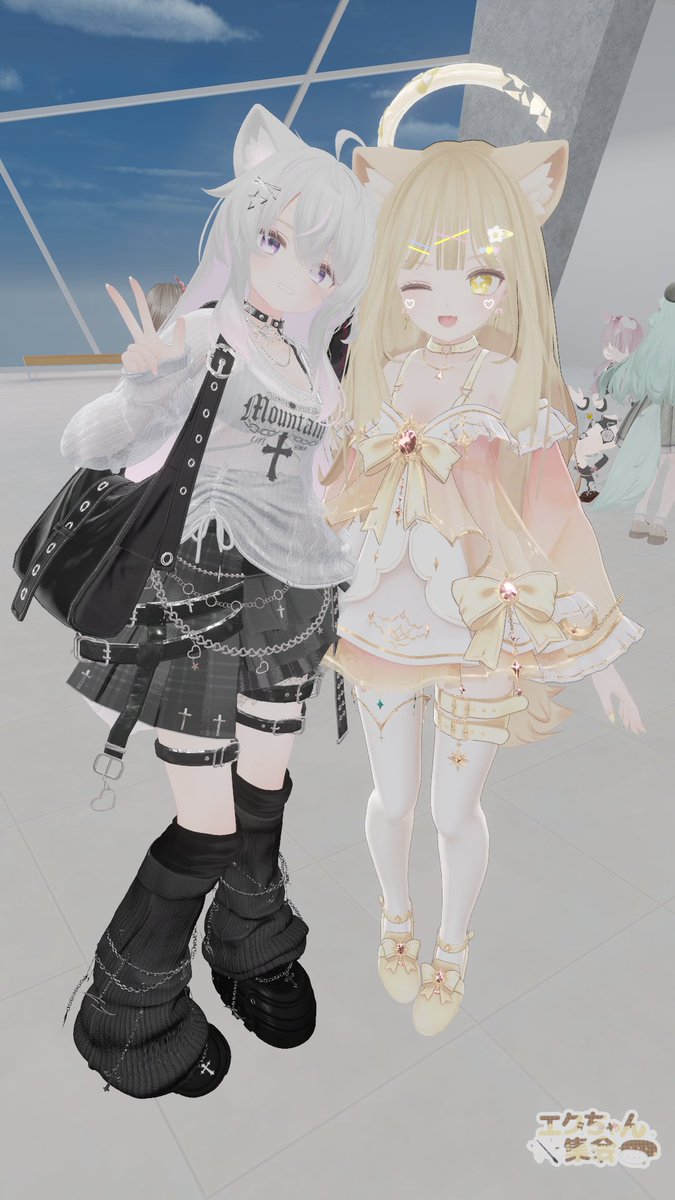N54dTt71Em0nuTV's tweet photo. #エクちゃん集会
今回のエクちゃん集会はおとなしい人見知りでなかなか喋れないムーブをやってみた結果30分ほど無駄にしてしまったのでやっぱりいつも通りで行きたいと思った次第でございます。写真は我慢できず声をかけて撮らせていただいたエクちゃんズの方々です！ツリーに続きます。 https://t.co/4v3pLx3CdP