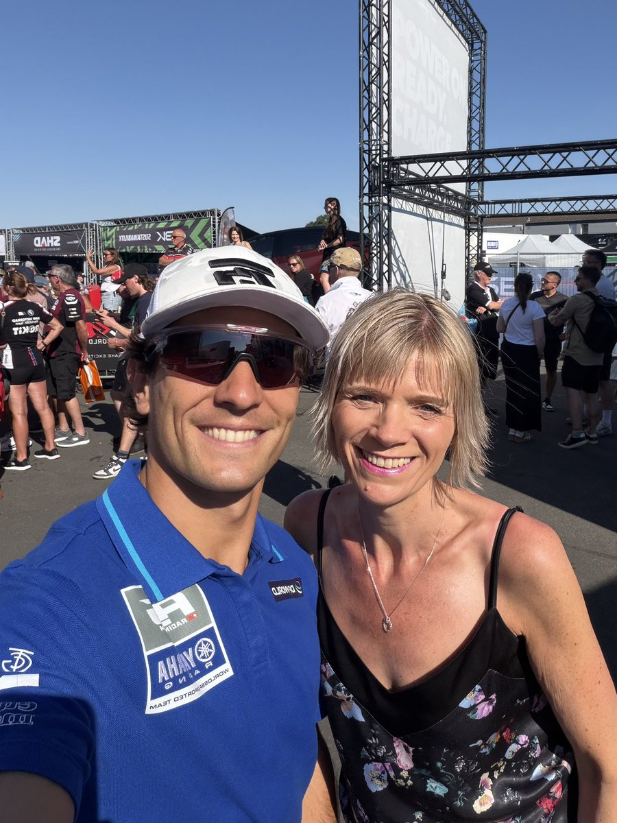 sallyalexander's tweet photo. A fantastic weekend for @AlbertArenas75 on his debut at Donington Park! Two 2nd place finishes and a strong lead going into the summer break ๐๐ฅ๐๐ #AA75 #ASRacing https://t.co/sbB3DRT7wv