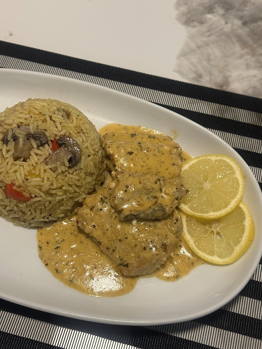 BasetsanaBx's tweet photo. Sundays are for cooking. 🧑‍🍳 https://t.co/LJJicHAaYH