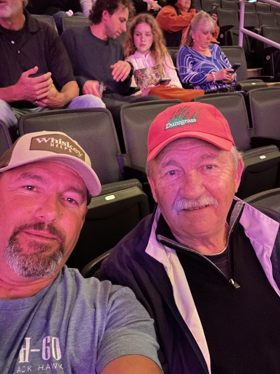 Carl Pendleton tweet media