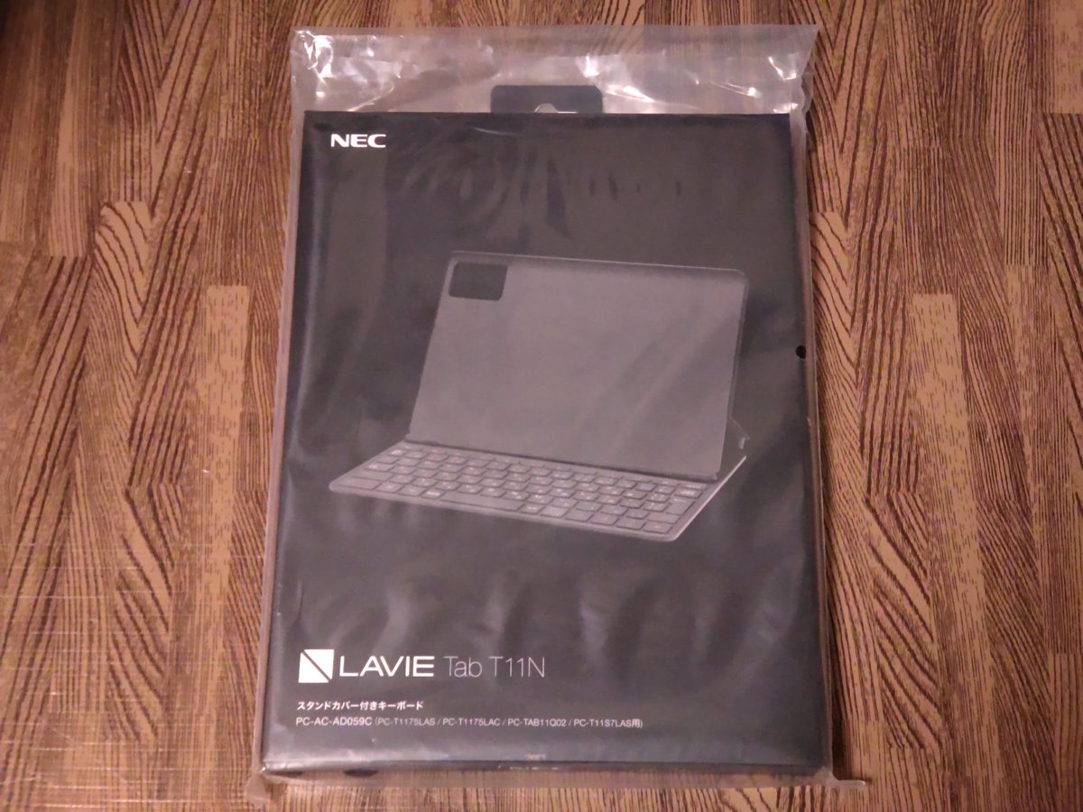 syuns_k's tweet photo. 先月末。。。
ノートPCが原因不明
(多分、石か埃か電源廻り問題??
若しくは愛が足りない??!)の
稼働放棄をし出して。。。
なかなか困ってた処に
ふとした切っ掛けが有り、
AndroidのTab機を
極めて安価で仕立てられる
絶好の機会に恵まれ、
衝動的に新調して
御迎えした話の供養。笑

便利過ぎる…。🥺 https://t.co/vVKR1XUUez