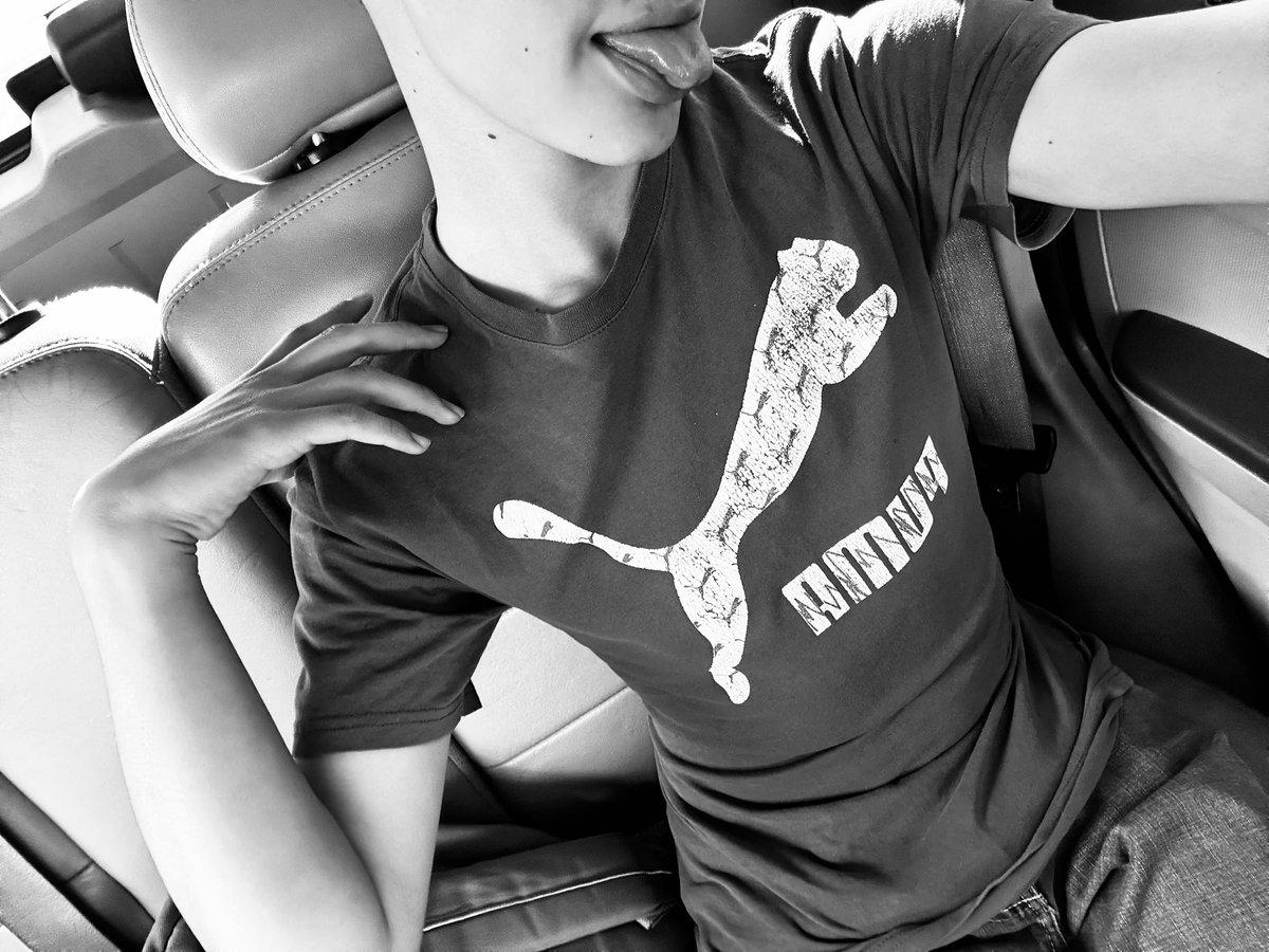 dgoolpz's tweet photo. #cinturita 💋💅🏻 https://t.co/fSk0HTtrEl