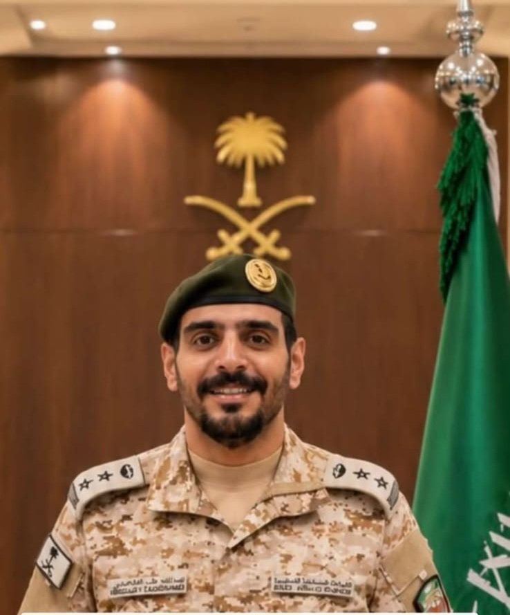 almnagem's tweet photo. تهانينا الى العقيد / عبدالله بن تركي المنجومي الثبيتي بمناسبة الترقيه الى رتبة عقيد  ، ونسال الله ان تكون عونا له على خدمة الدين ثم المليك و الوطن ...
الف مبروك والى مزيد من التقدم. https://t.co/6cjHTOgNp9
