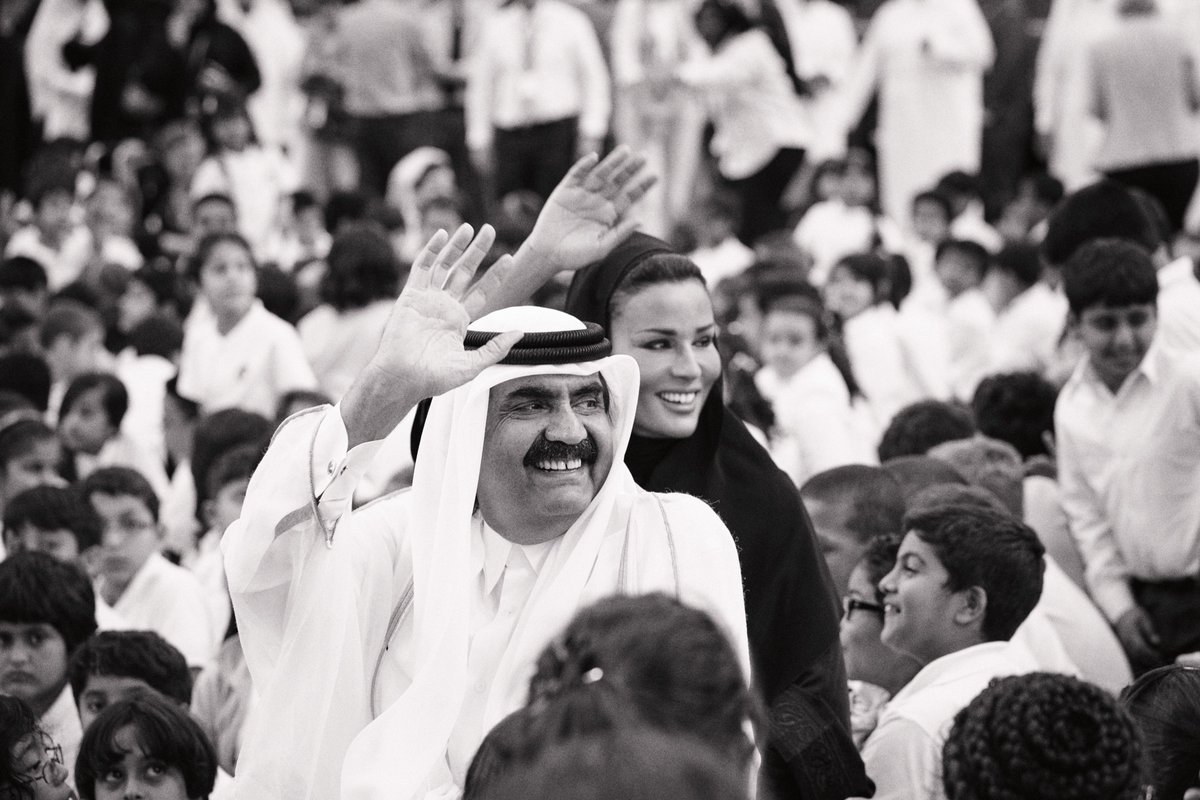 QF's tweet photo. رحم الله صاحب السمو الأمير الوالد الشيخ حمد بن خليفة آل ثاني، القائد الملهم، الذي تستحضر المؤسسة، بكل إجلال، رؤيته الرشيدة وبصيرته النافذة التي انطلقت منها رسالتها، وما أحاطها به من رعاية ودعم، وإيمان راسخ بأن بناء الإنسان هو أعظم بناء، وأن التعليم والبحث العلمي والابتكار هي الركائز التي تنهض بها الأمم. وستظل رؤيته نبراسًا تهتدي به المؤسسة، ومنهجًا تواصل من خلاله أداء رسالتها في خدمة الوطن والإنسان.