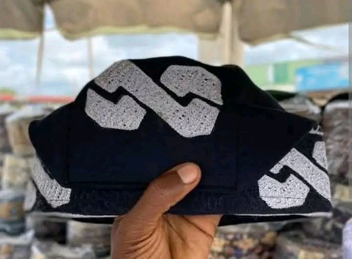 Uno_009's tweet photo. To who this cap is giving . Brain is taking away https://t.co/uYD6rvMYvh
