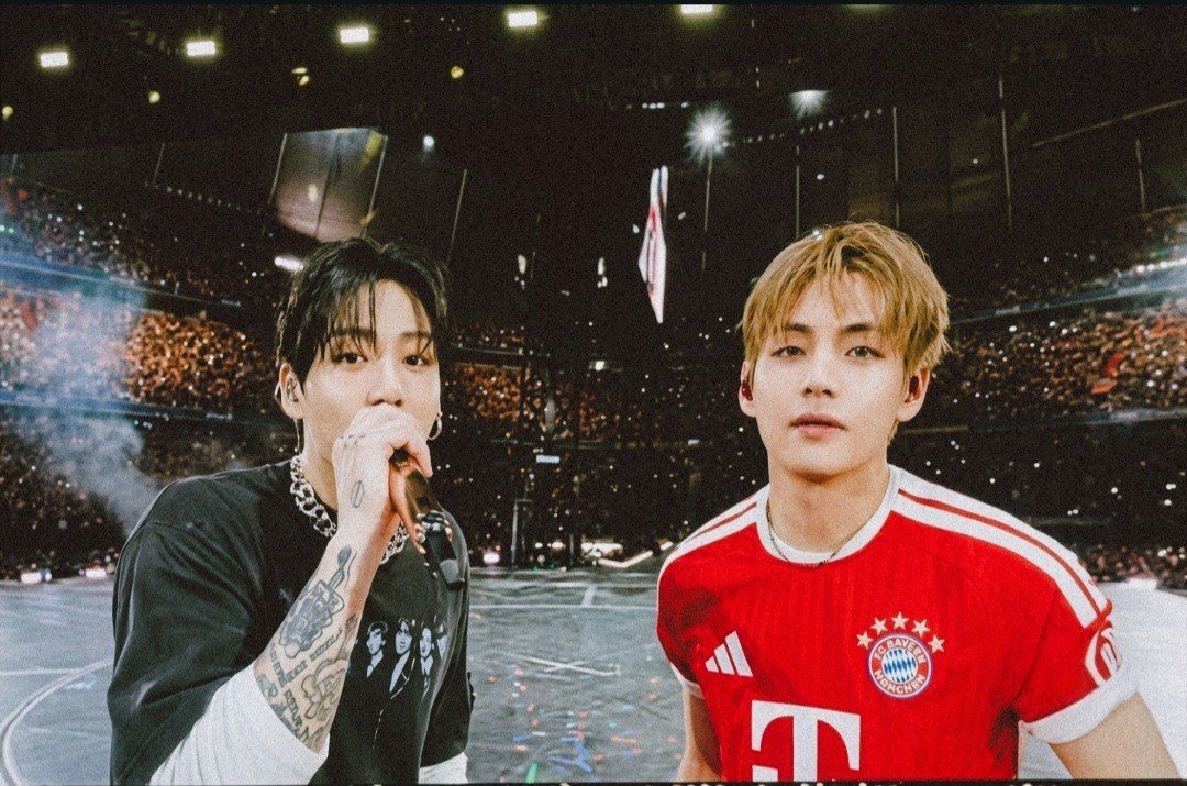 winter17_tkbear's tweet photo. TAEKOOK 🚬🍓 https://t.co/kEhQHmNdJ3
