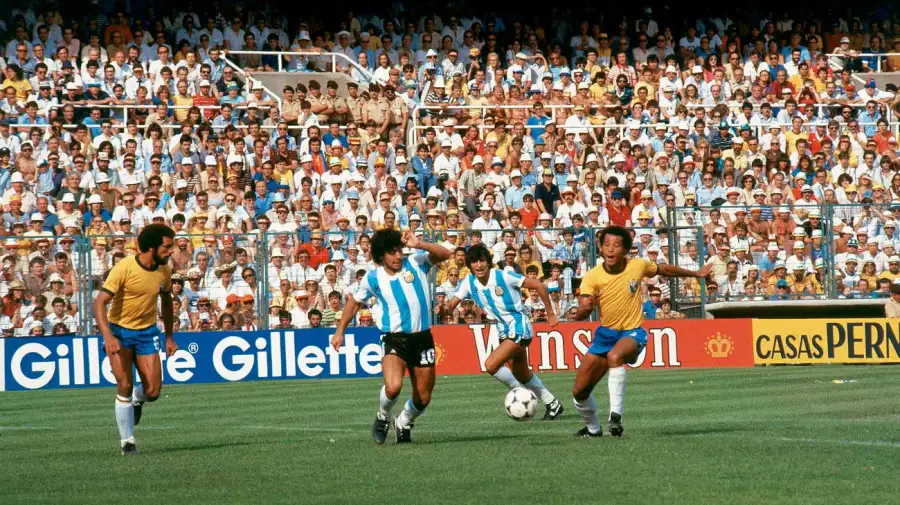 futbolretroes's tweet photo. ¿Los reconoces a todos? https://t.co/DjDHuSUcWv