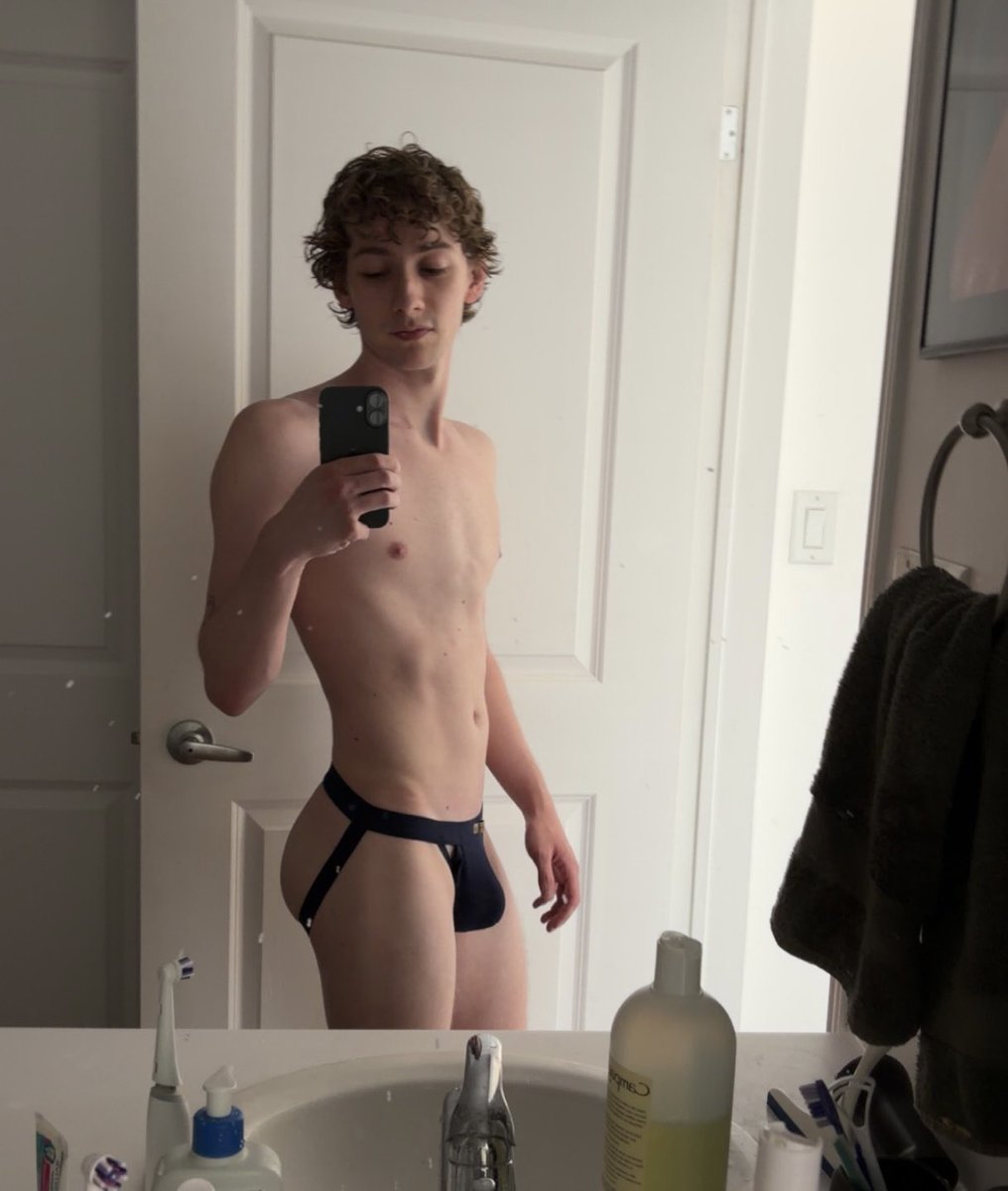 babycale's tweet photo. it’s getting heavy… https://t.co/HACIVhe3cg