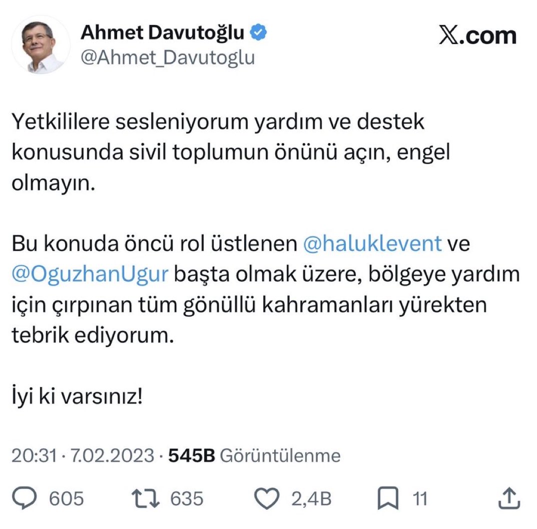 slmhktn's tweet photo. Deprem döneminde Ahmet Davutoğlu’nun yaptığı paylaşım yeniden gündem oldu. https://t.co/whE78OhgKG