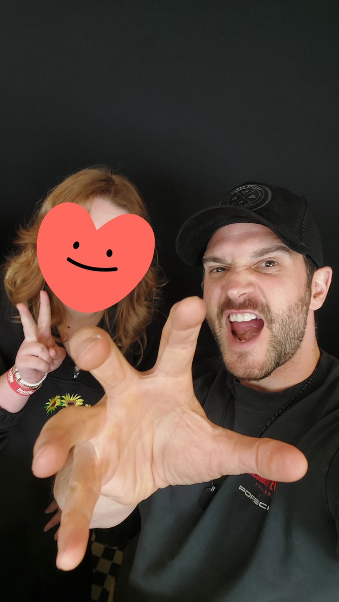 Veeshi_'s tweet photo. HOLY HIGHLIGHT OF THE FREAKING MONTH https://t.co/oonV2r6G6u