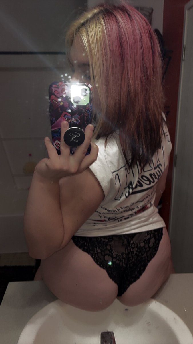 cakedup4200's tweet photo. New content coming soon dm me for prices and details https://t.co/WQRsGlDxOo
