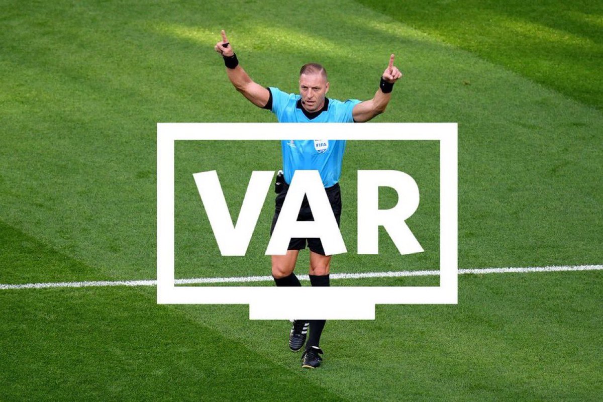 omar_alshbrm's tweet photo. 🚨🚨🚨🚨 تخيلوا

من بين 48 منتخباً ، كل المنتخبات تعرضت لتدخلات VAR ضدها خلال كأس العالم.. ما عدا واحد وهي ( الأرجنتين ) 

لا تقولون لي ملاك 
لا تقولون لي عليه تدخلات 
لا تقولوون ما يضربون!!! https://t.co/2T3cmwGJ2f