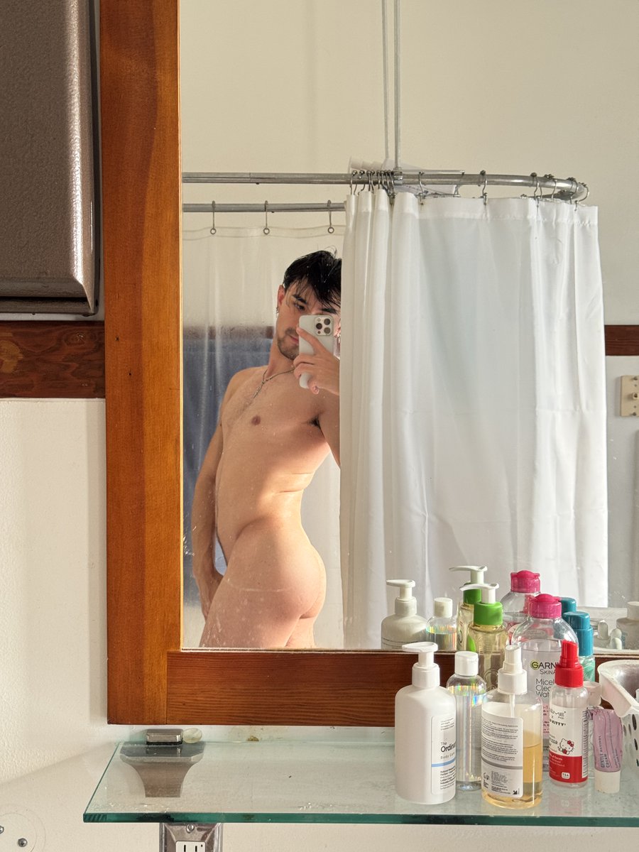 TwunkNek0's tweet photo. Morning skinny or whatever ☀️ https://t.co/2JhQ01YOR9