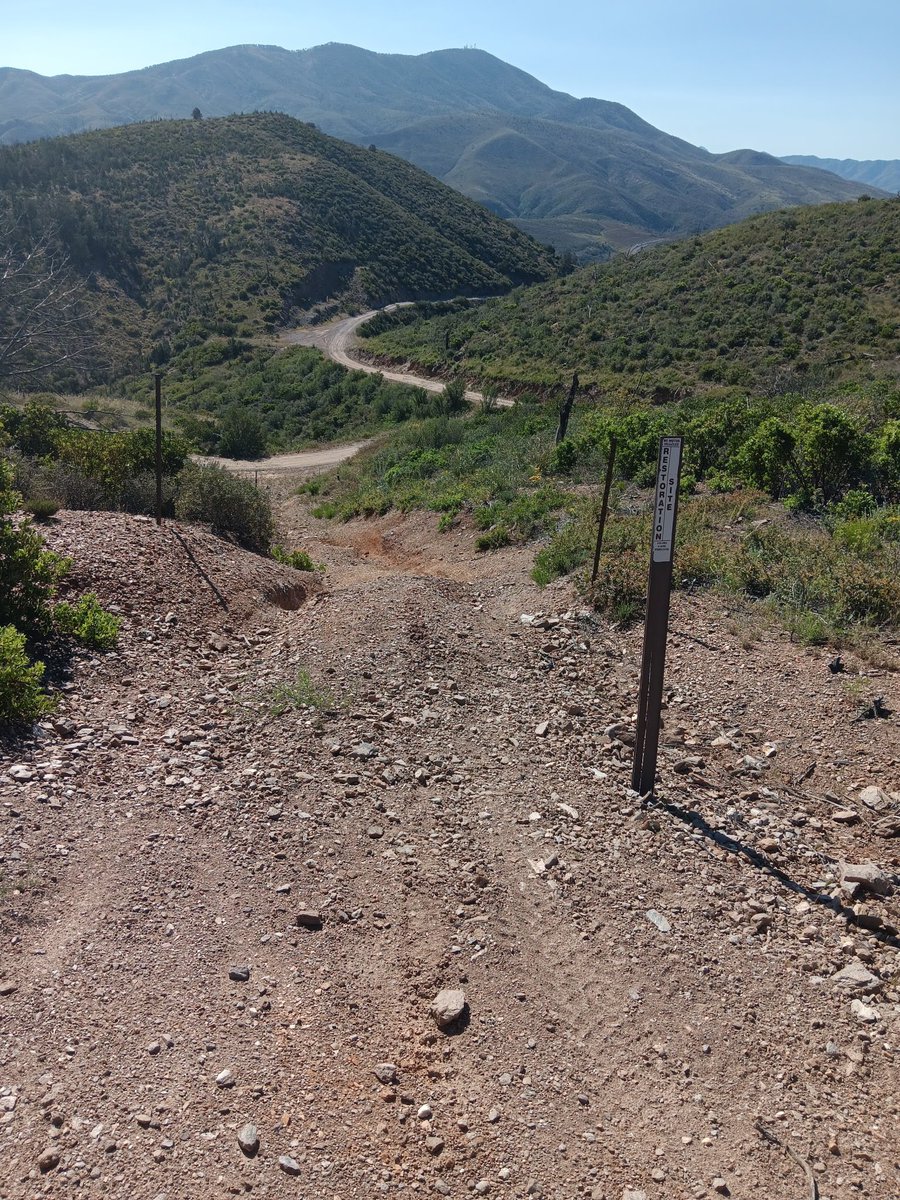 brianmc_arch's tweet photo. Today's Photo Challenge: PATHS
What does the path lead you today?
Quote it or Share it 👇
#PhotoChallenge #Paths #VacationFun https://t.co/c8ESnjIT3u