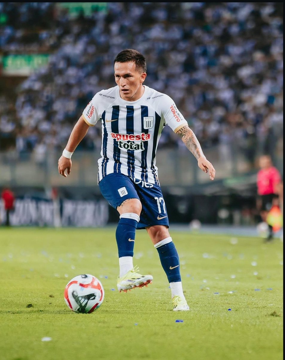 carlosalfaroal's tweet photo. Regate🔥
Visión🔥
Pase🔥
Gol🔥
Seguridad🔥
Velocidad🔥
IQ🔥

Es todo lo que le falta al Rusito Neira. https://t.co/dgTmbBbUBl
