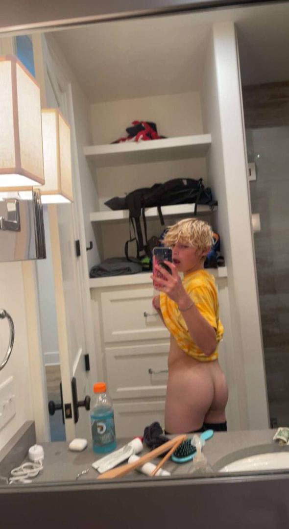 stef444's tweet photo. https://t.co/yuSAZ2ZmCh

bait files, channel and bait request #baited #straightbait #baitedboys #straightbaited #baitboy #baitrequest #baits https://t.co/DFwGkxU68B