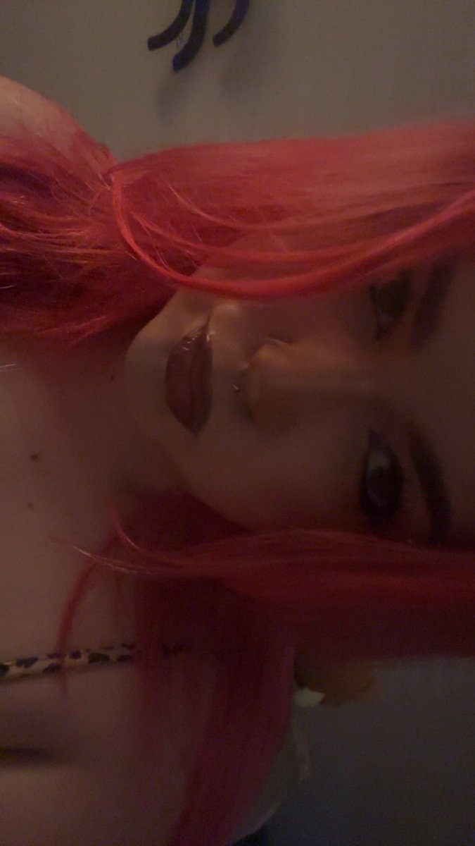 kittydawg444's tweet photo. not new to #nsfwtwtًً  js an intro<3
-19 f
-bi
-english
-voice note enthusiast 
-sub
-hard/soft kinks
-dms open!!

#nsfwtwtً #bbw #bbc #bwc #ddlgkink #cheatingkink #daddykink #nsfwintro #breedingkink #petplay #bisexual #wlw https://t.co/4YZdAoPEFT