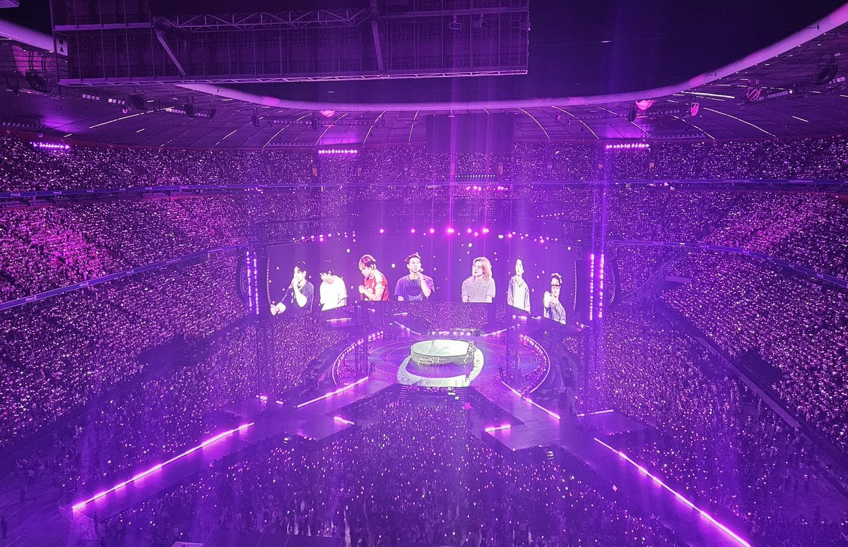 zverchence's tweet photo. I can't even express how much I enjoyed these concerts but seing them have a lot of fun tonight &amp; feeling how much they are loved was the highlight of the tour. 

Thank you @BTS_twt! I love you and can't wait to meet again 💜

P.S. LTB &amp; BST were the best surprise songs ever! 🥰 https://t.co/5SzKeRSZcK
