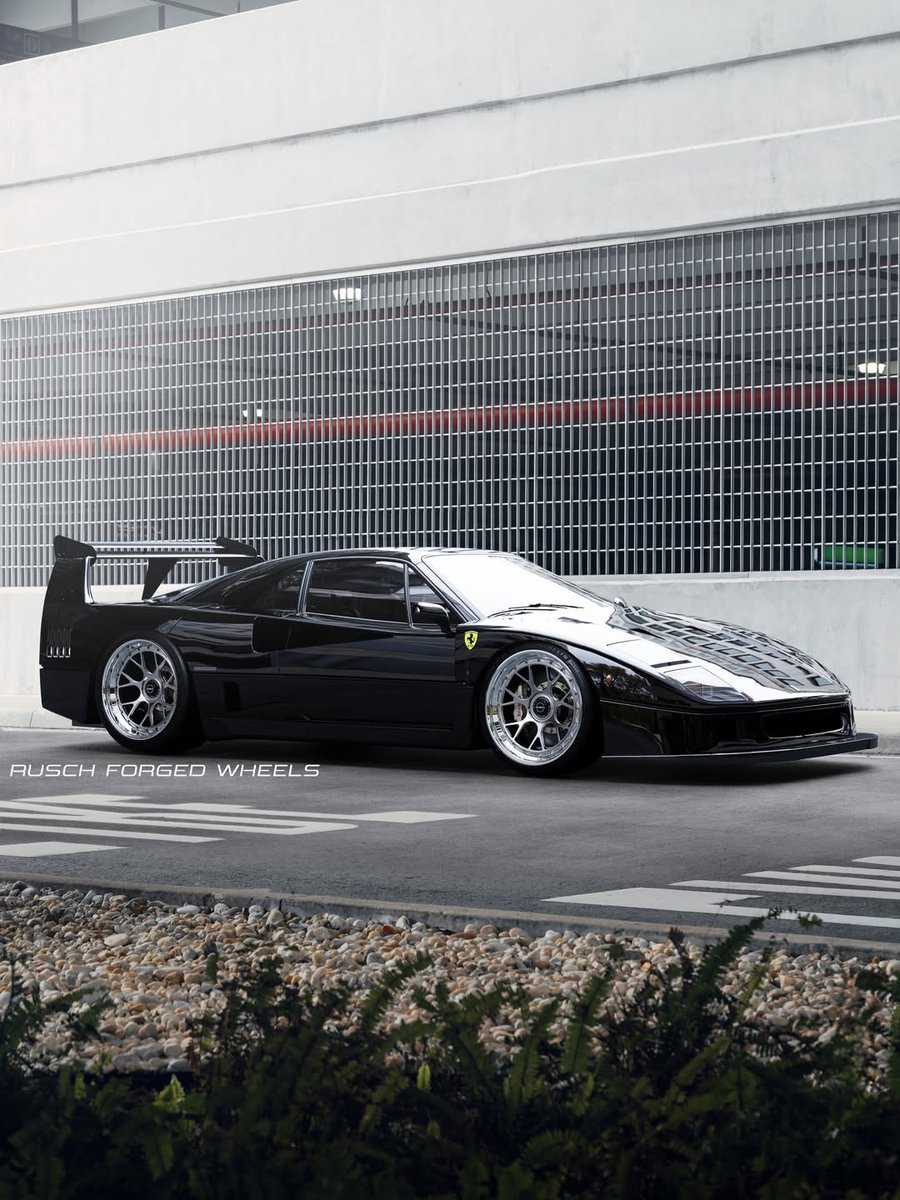 retro_shiftt's tweet photo. Blacked out F40 or keep it Rosso Corsa? https://t.co/yT9C8nWUat