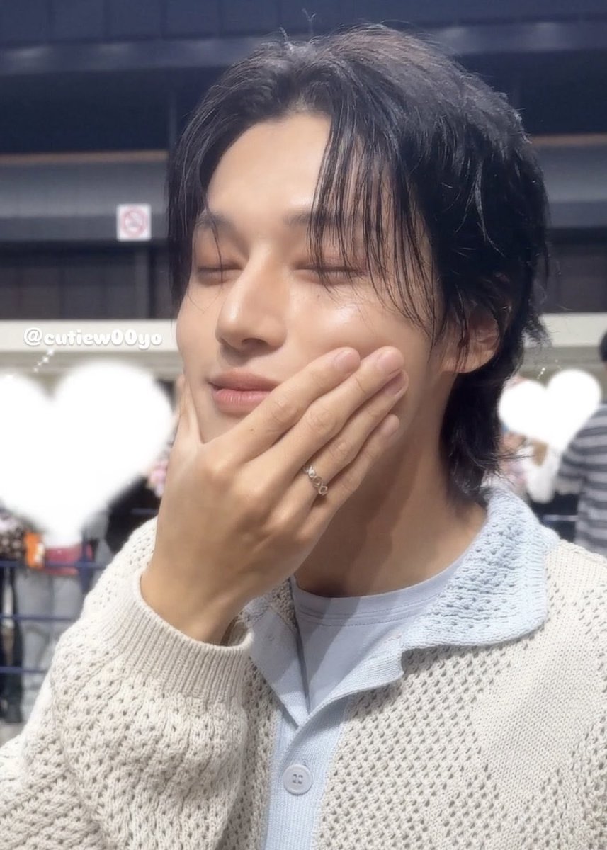 _worldjwy's tweet photo. missing my little squishy wooyo https://t.co/tazAHjZihY