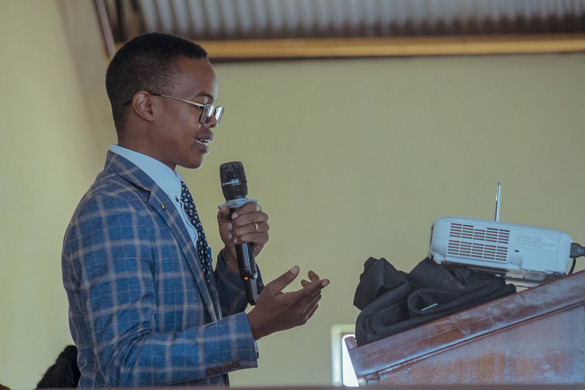 kwip123's tweet photo. Nimeheshimiwa kupata mwaliko wa kushiriki katika uzinduzi wa Jukwaa la Vijana (Youth Platform) kama Msaikolojia, ambapo nilipata fursa ya kuzungumza na vijana kuhusu mada "Afya ya Akili kwa Vijana: Msingi wa Mafanikio na Maendeleo ya Taifa."
Katika mazungumzo yetu tulikumbushana https://t.co/KaPUTfPkGE