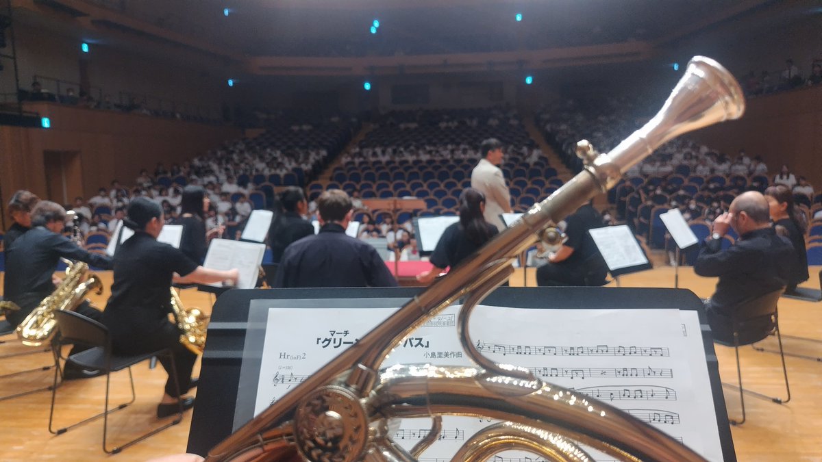 schmid_horn's tweet photo. おはようございます。昨日は、午前は大田市民吹奏楽の賛助で吹奏楽祭に出演しました。そして、午後はさくらホルンの会。
今日から通常勤務に戻り、毎朝の電車通勤です。リモートワークではできなかったことをやりますね。 https://t.co/Augrk6nIml
