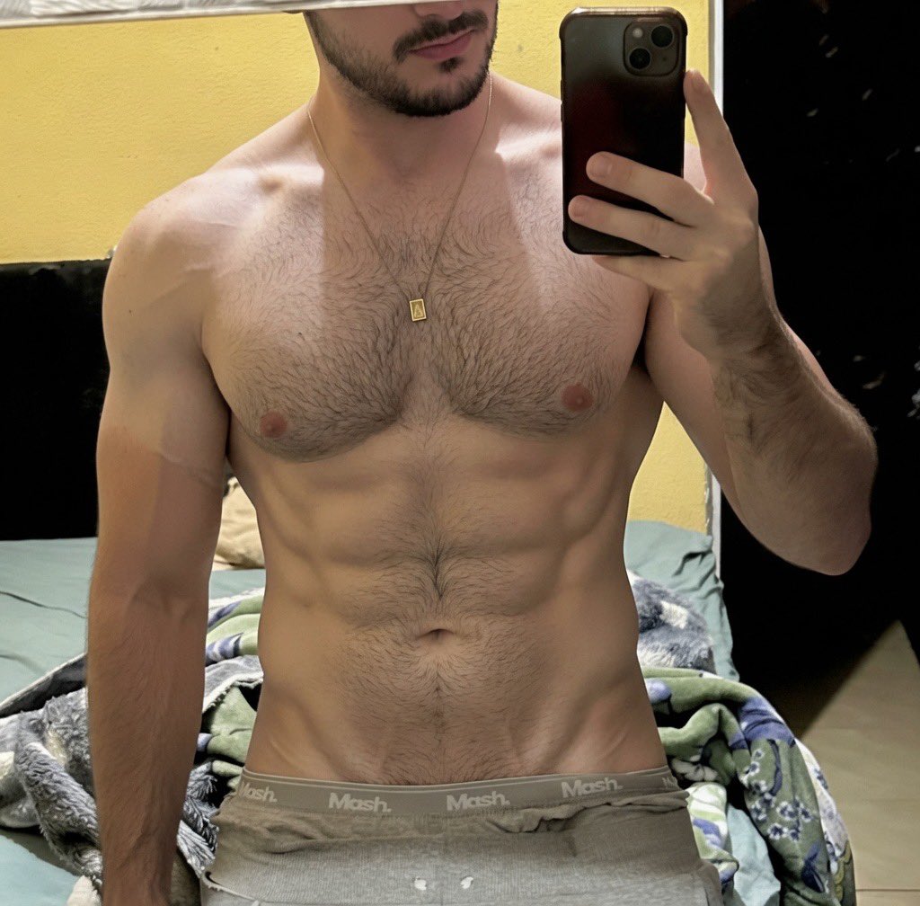 vinehh8's tweet photo. QUAL TIPO EU SERIA ? https://t.co/9NEunfyPtm