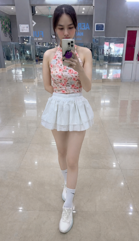 Lily tweet media