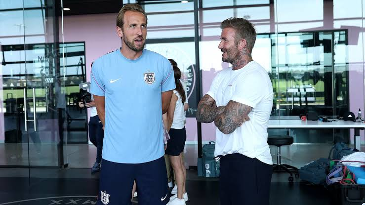 TouchlineX's tweet photo. 🚨🗣️ Harry Kane to David Beckham: "You were a great inspiration to me." https://t.co/CHX3jJsVOb