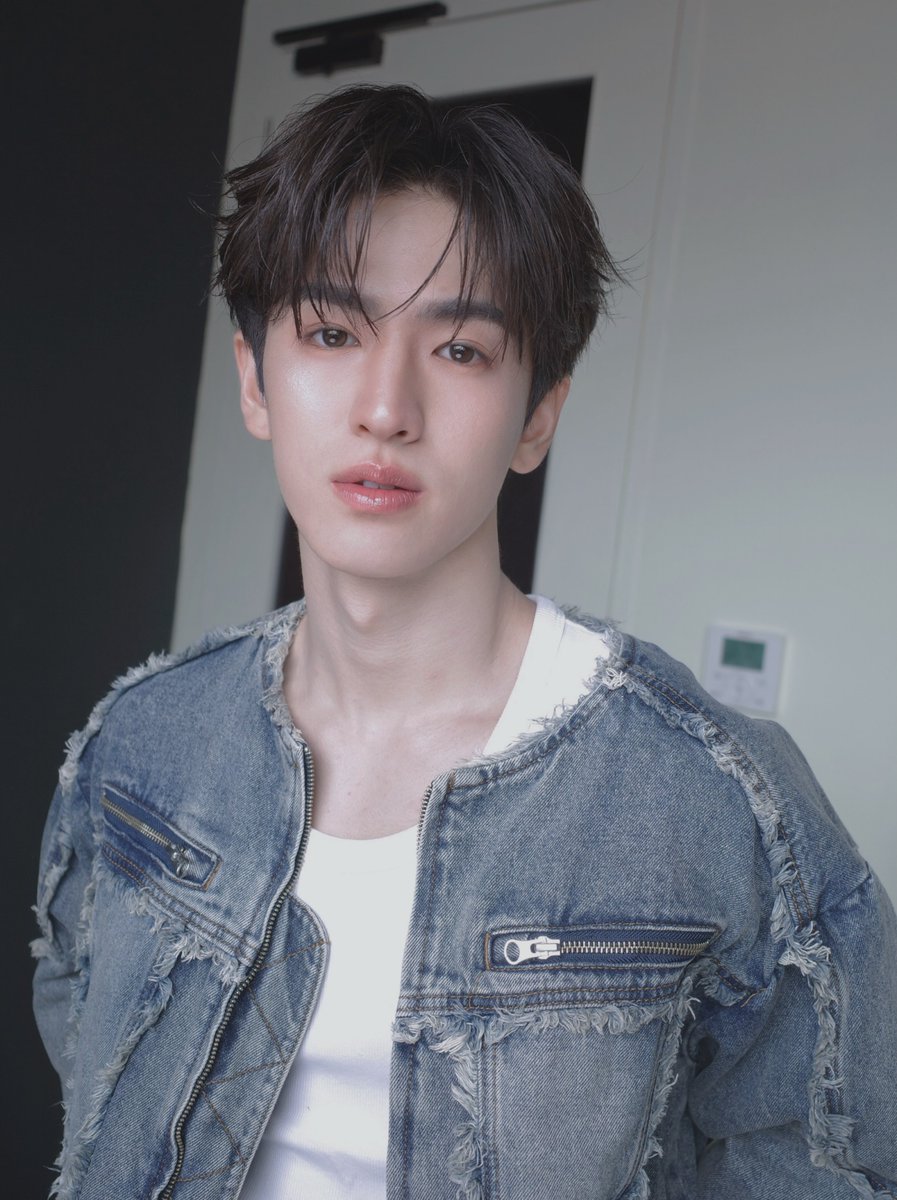 Duchess_eiei's tweet photo. น้องจินหล่อมาก เมคอัพละมุน ผิวดีลูกคุณสุดๆ

#JINWOOKkim https://t.co/GYtSbItrd6