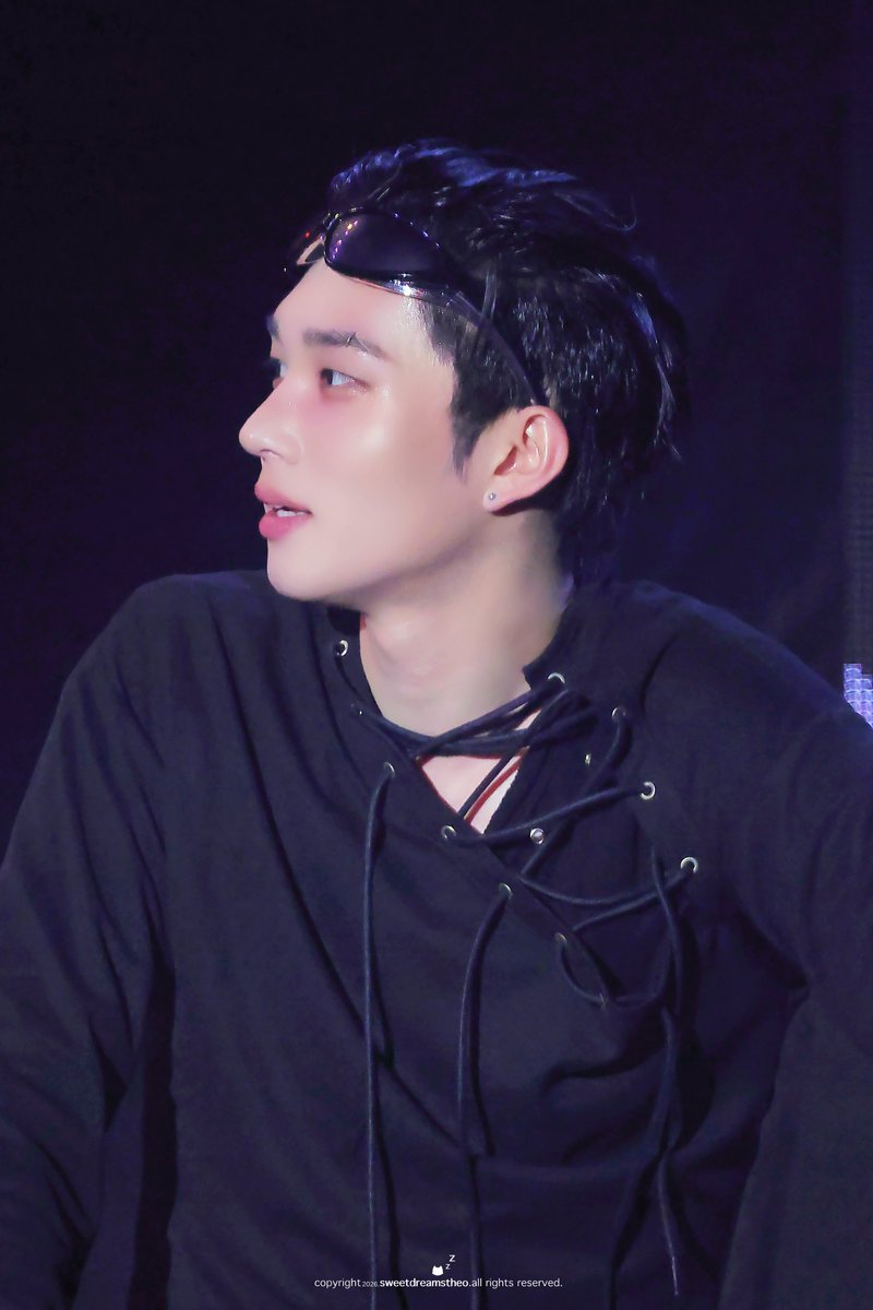 sweetdreamstheo's tweet photo. 260712 #테오 #THEO https://t.co/tcKt2tjAGg